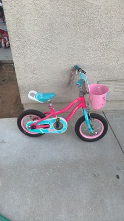 Girls bike