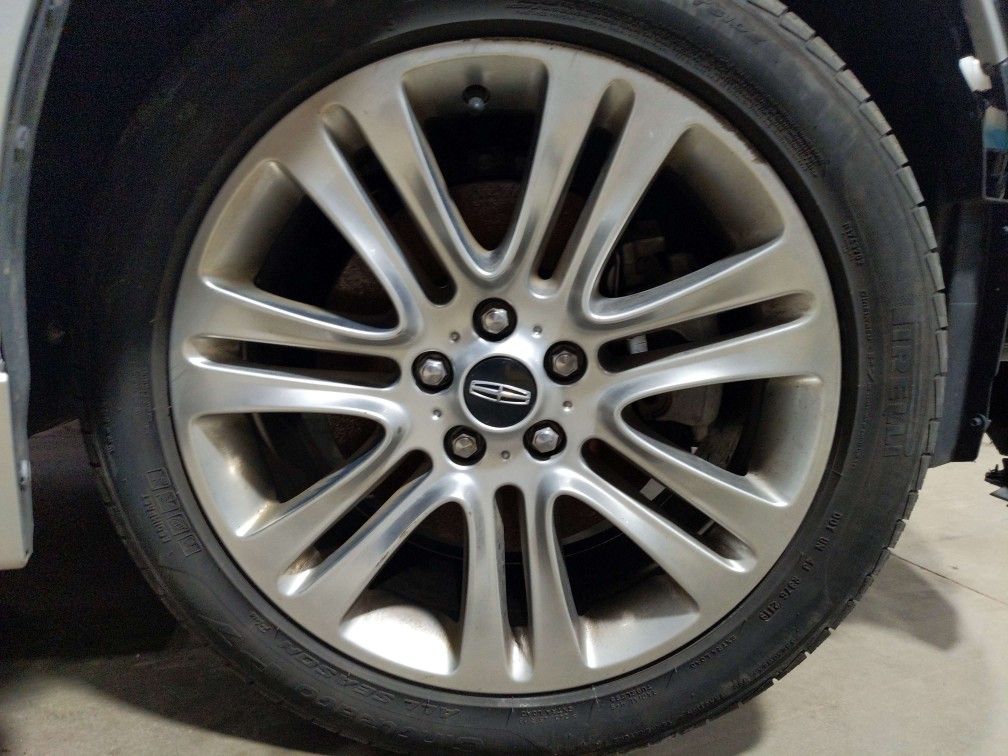 Pacifica Town And Country Chrysler 200 Rims Buick Wheels
