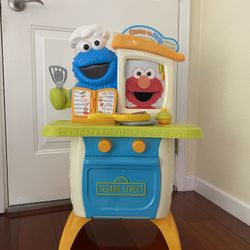  Sesame Street Kids Kitchen Playset