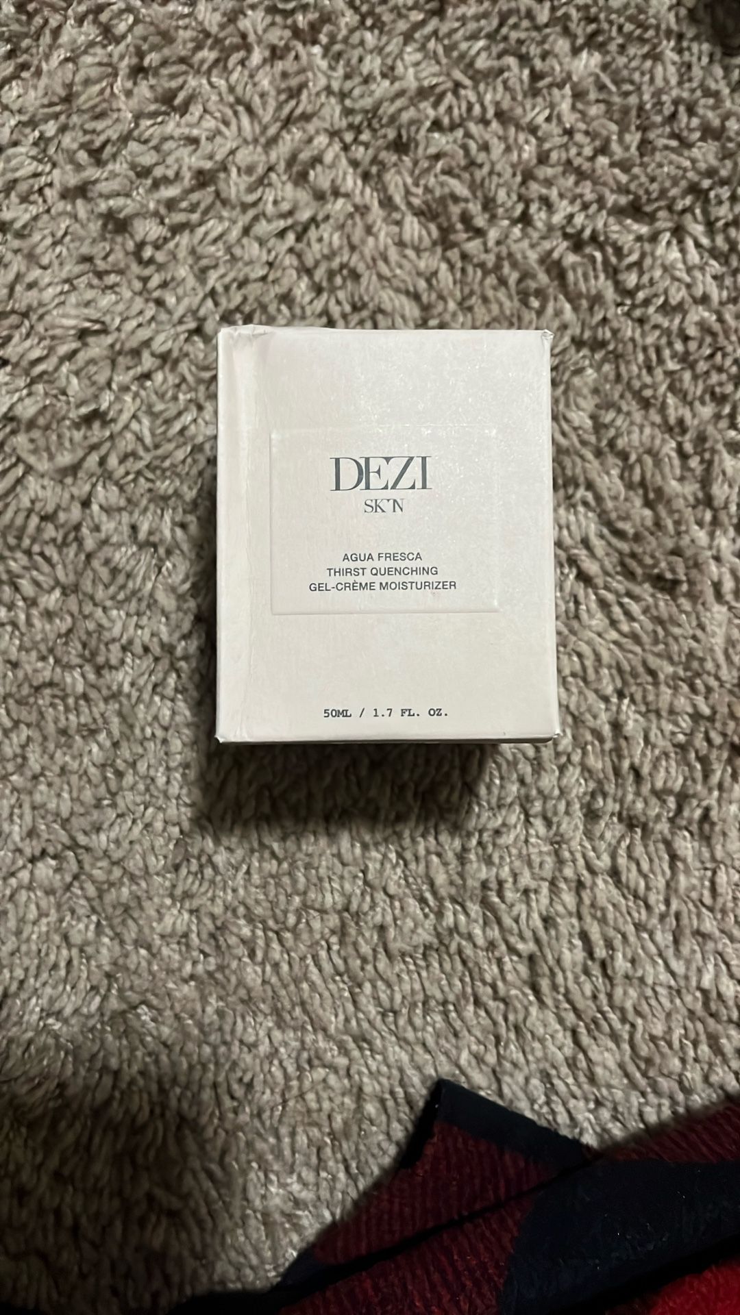 Dezi Skn Moisturizer Brand New