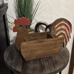 Wood Rooster Crate 