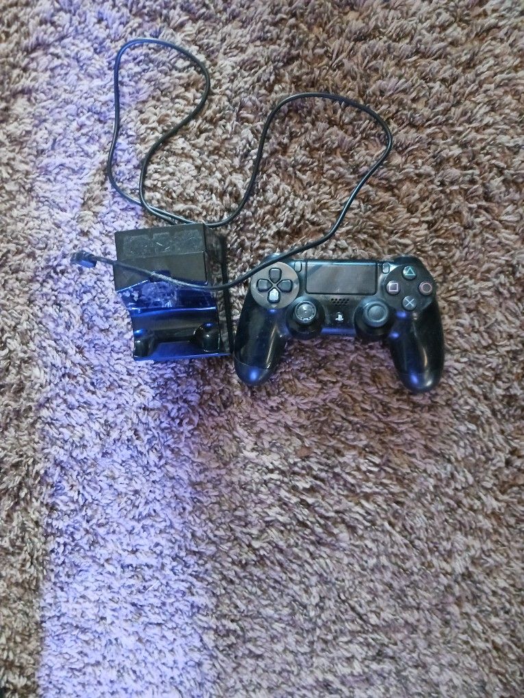 Ps4 Controller And Charger