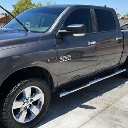 2016 Eco Diesel En Muy Buenas Cindiciones 