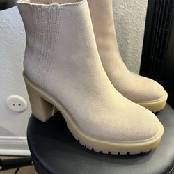 Dolce Vita Celia Women’s Boots Size 7