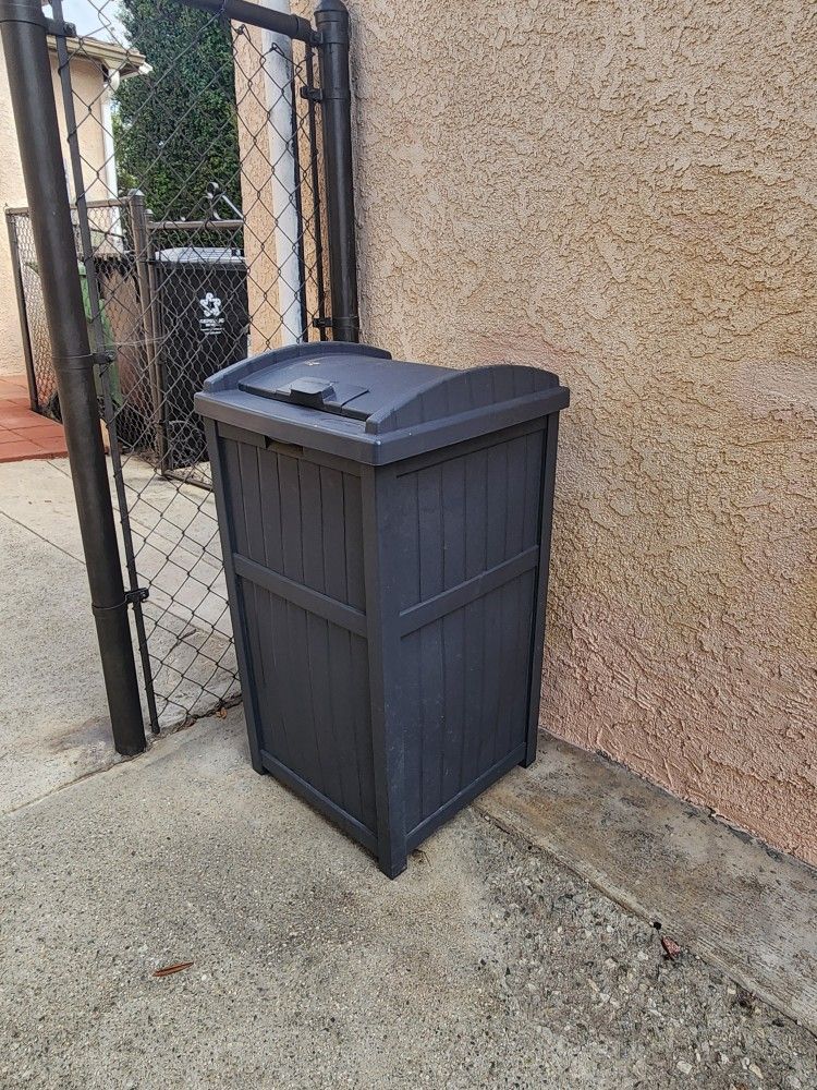 Outdoor Trash Can