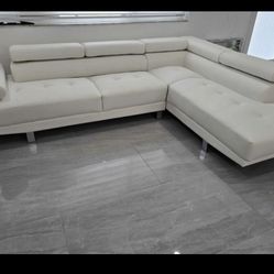 MODERN SECTIONAL in WHITE 🤍😍