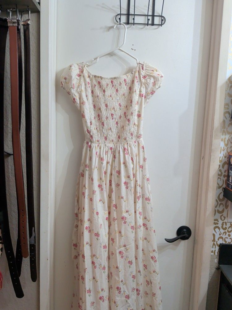 Creamon Maxi Dress