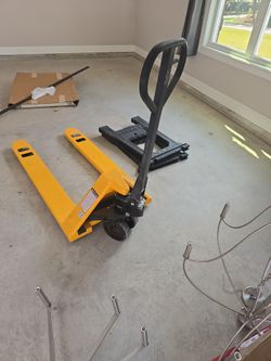 Pallet Jack