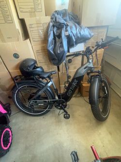 GOTRAX Tundra 750W Fat Tire Electric Bike – Great Condition + Charger