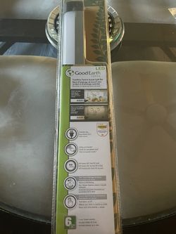 Brand New Good Earth LED Cabinet Lighting