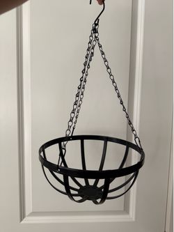 Plant hanger