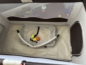 Portable baby crib Playpen