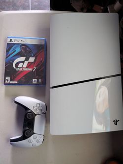 PS5 console disk version