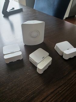 Simplisafe components