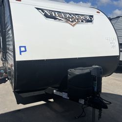 Wild Wood 27 Ft Bunk