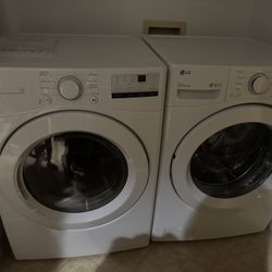 Washer + Dryer In A Like New Condition