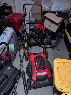 Electric lawn mower