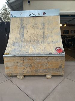 Skateboard Ramp