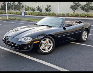 Jaguar XK8 V8 1997 perfect