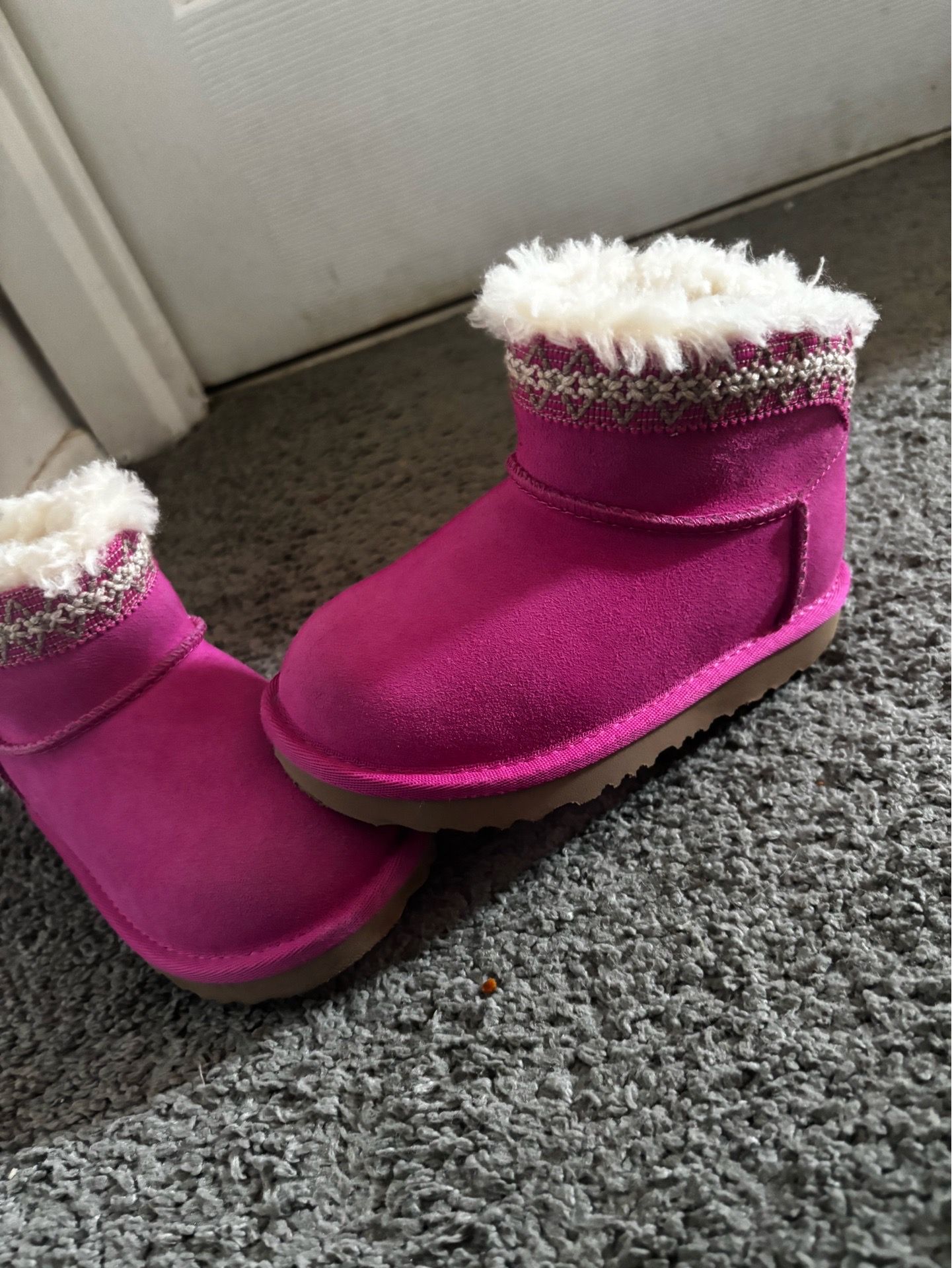 Girls Uggs