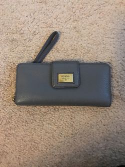 Dark grey fossil wallet