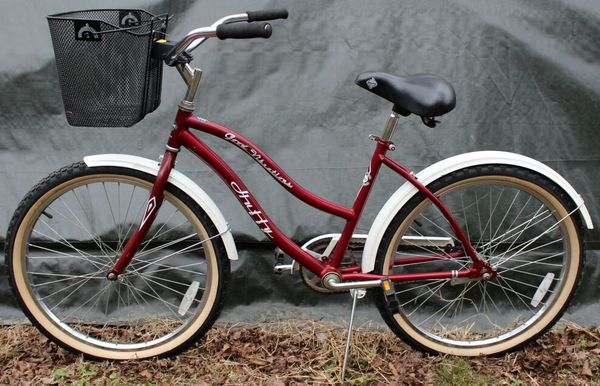 huffy good vibrations women's cruiser bike