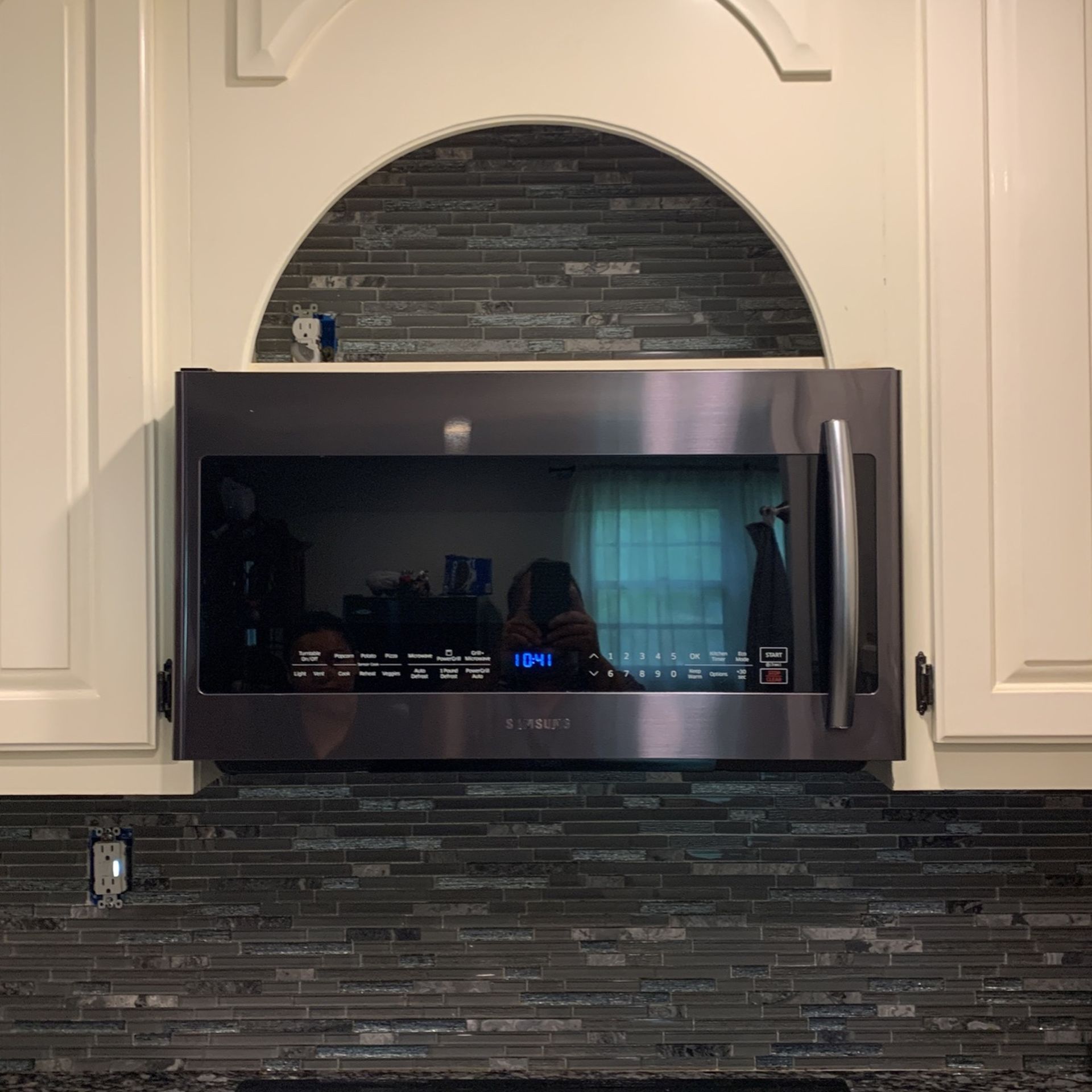 Samsung Black Steel Microwave And Grill