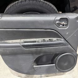 2007-2017 Jeep Patriot Door Panel