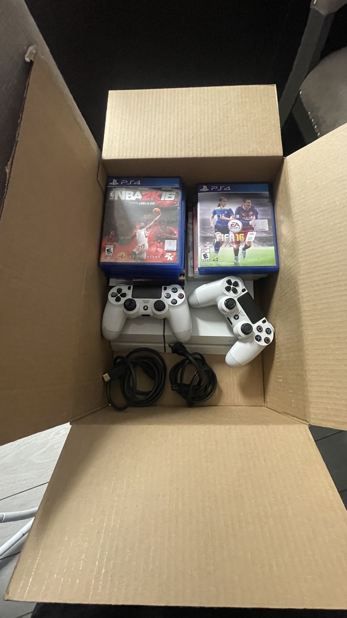 PS4 Slim