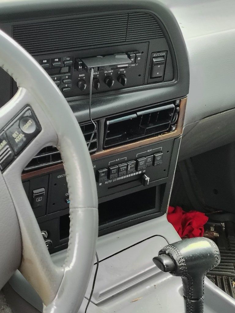 Starts Up And Drive Great. Come Drive It.