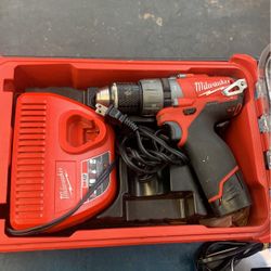 Milwaukee Cordless Hammer Drill 