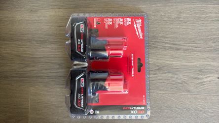 Milwaukee m12 XC 3.0 battery 2 pack