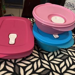 Tupperware 