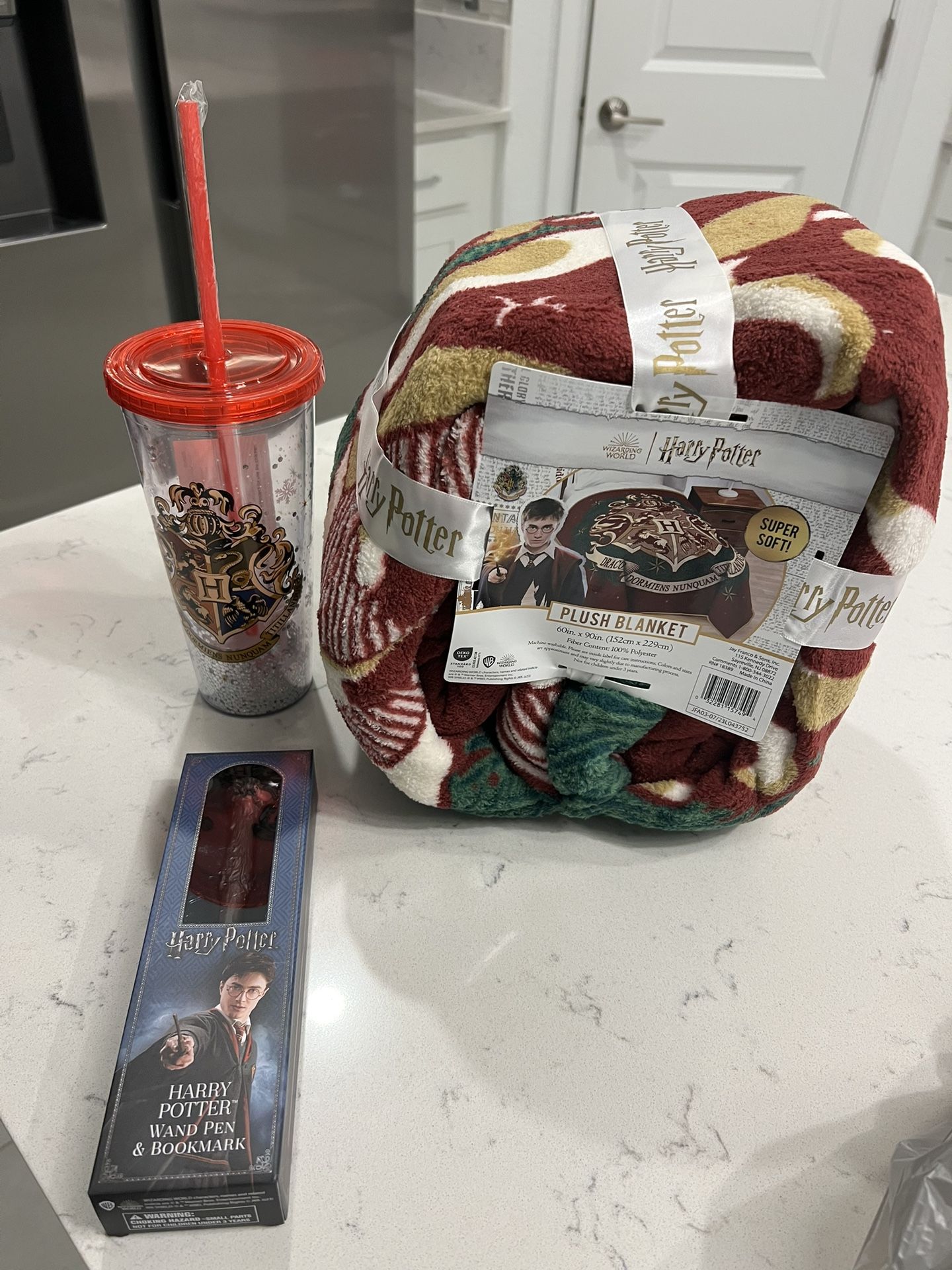 Harry Potter Blanket, Tumblr And Pen