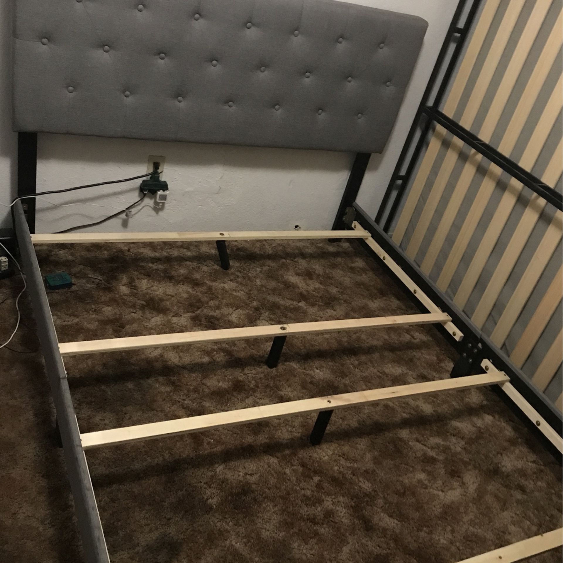 Complete Queen Bed