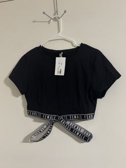 Women’s Athletic Crop Top Size L-BRAND NEW TAGS ON