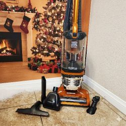 Very Small Light Vacuum 