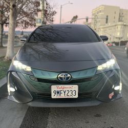 2017 Toyota Prius Prime 85k