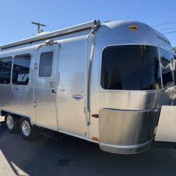 2004 Airstream International 22CCD 