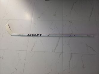 CCM Trigger 9 Pro LE White Left P29 Flex 85
