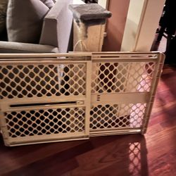Baby Gate Or Pet Gate