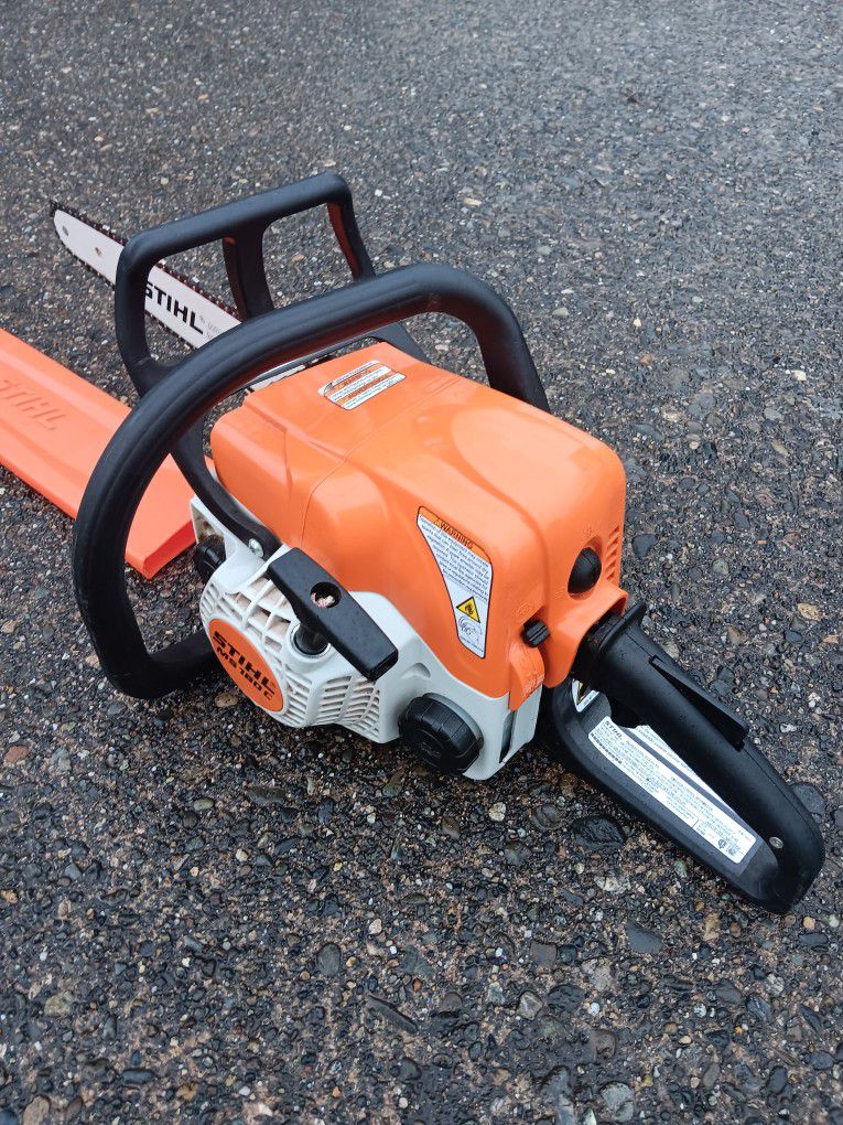 Stihl MS180C 16in Bar Chain Saw Chainsaw Excellent Condition with Soft Start. Other Tools. For Pick Up Fremont Seattle. No Low Ball Offers. No Trades 