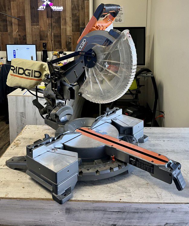 Ridgid 15 Amp Corded 12 in. Dual Bevel Sliding Miter Saw LED Indicator No  Blade included for Sale in Mesa, AZ OfferUp