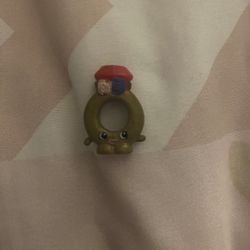 Ring A Ling Shopkins Seaons 3 From The Fashion Spree Best Dressed CollectionRing