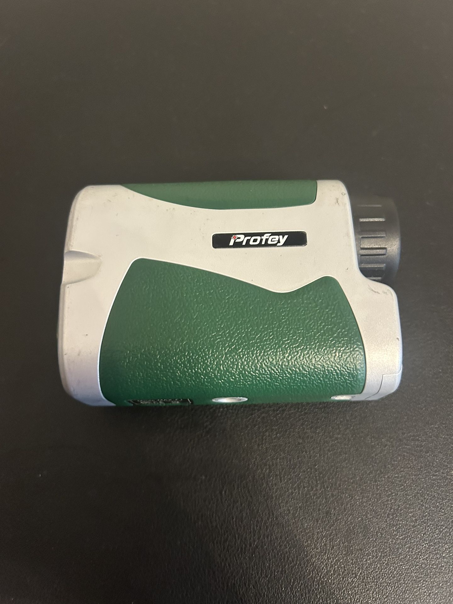 Range Finder With Case