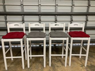 Bar stool chairs