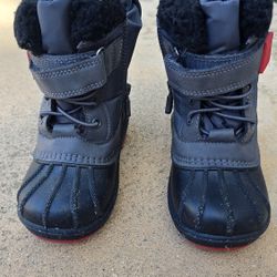Cat & Jack Boys Journey Winter Boots w/ Faux Fur Black Waterproof