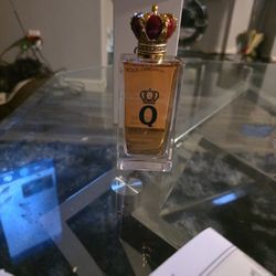 D&G Perfume  "Q"