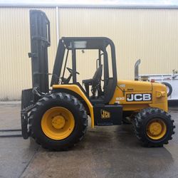 JCB 6000Lb Rough Terrain Forklift