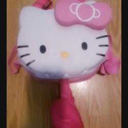 Hello Kitty Floatie...size up to 3 rys old..not a life vest..but very cute!!..will keep kid above water